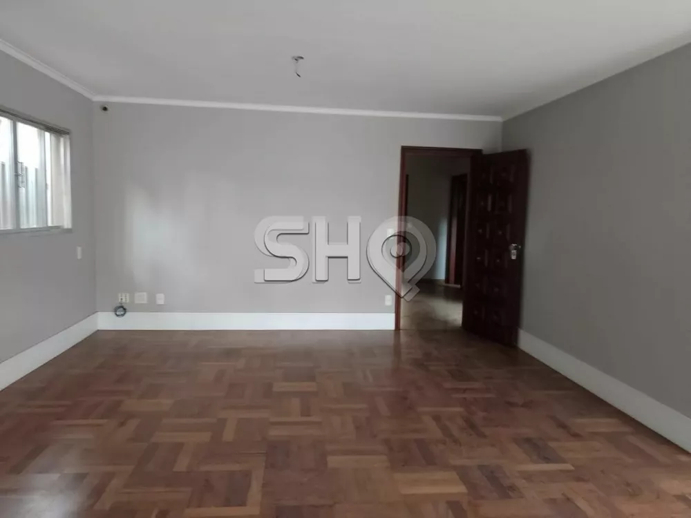 Sobrado à venda com 7 quartos, 350m² - Foto 4