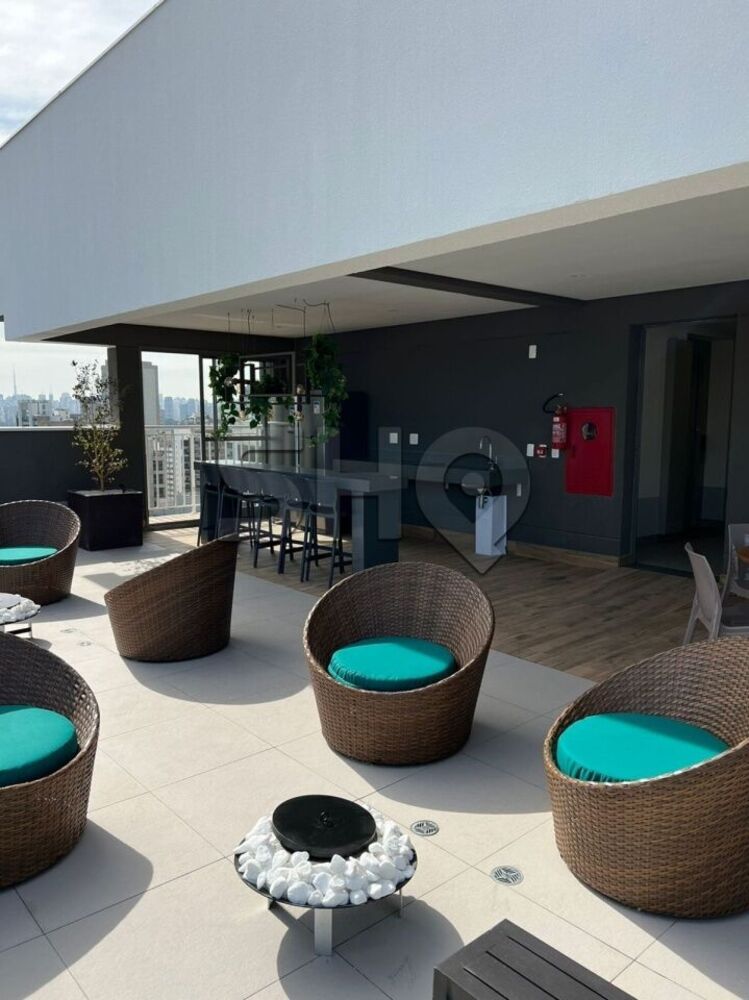 Apartamento, 1 quarto, 27 m² - Foto 2