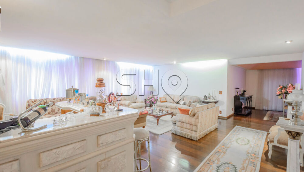 Apartamento à venda com 4 quartos, 245m² - Foto 1