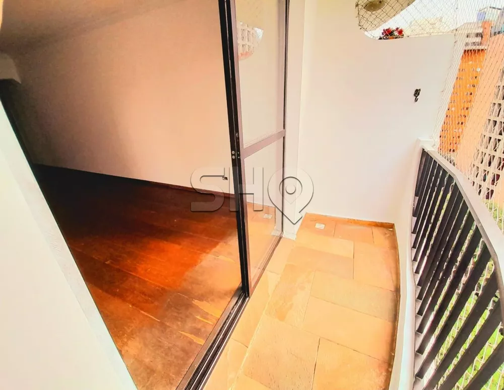 Apartamento à venda com 2 quartos, 75m² - Foto 4