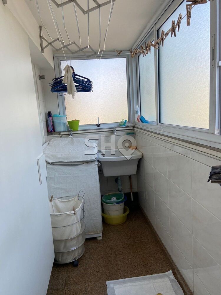 Apartamento à venda com 4 quartos, 180m² - Foto 9