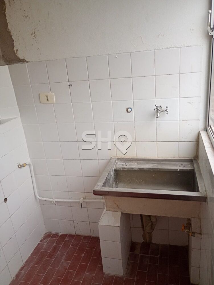 Apartamento para alugar com 1 quarto, 50m² - Foto 13