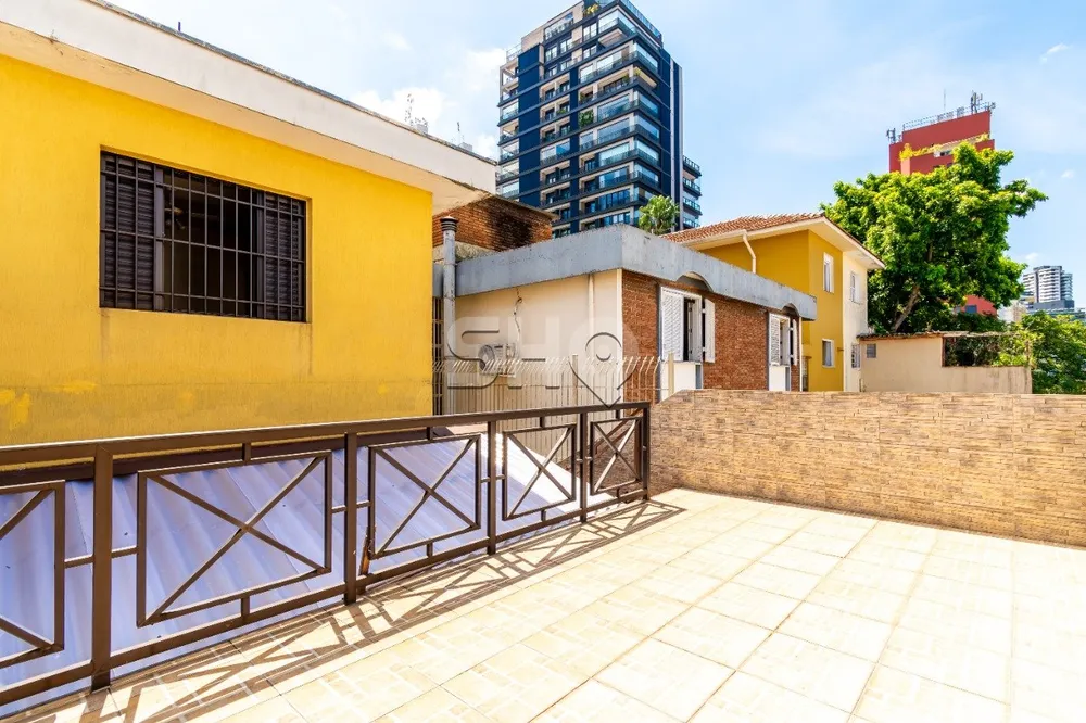 Sobrado, 3 quartos, 235 m² - Foto 1