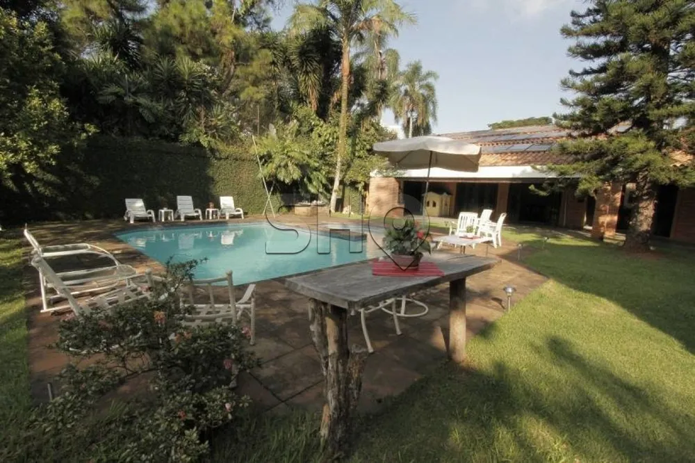 Casa, 7 quartos, 600 m² - Foto 1
