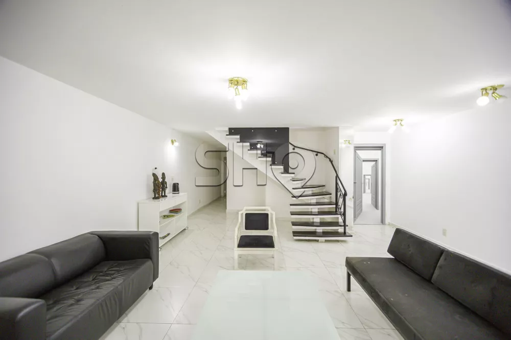 Sobrado, 4 quartos, 240 m² - Foto 1