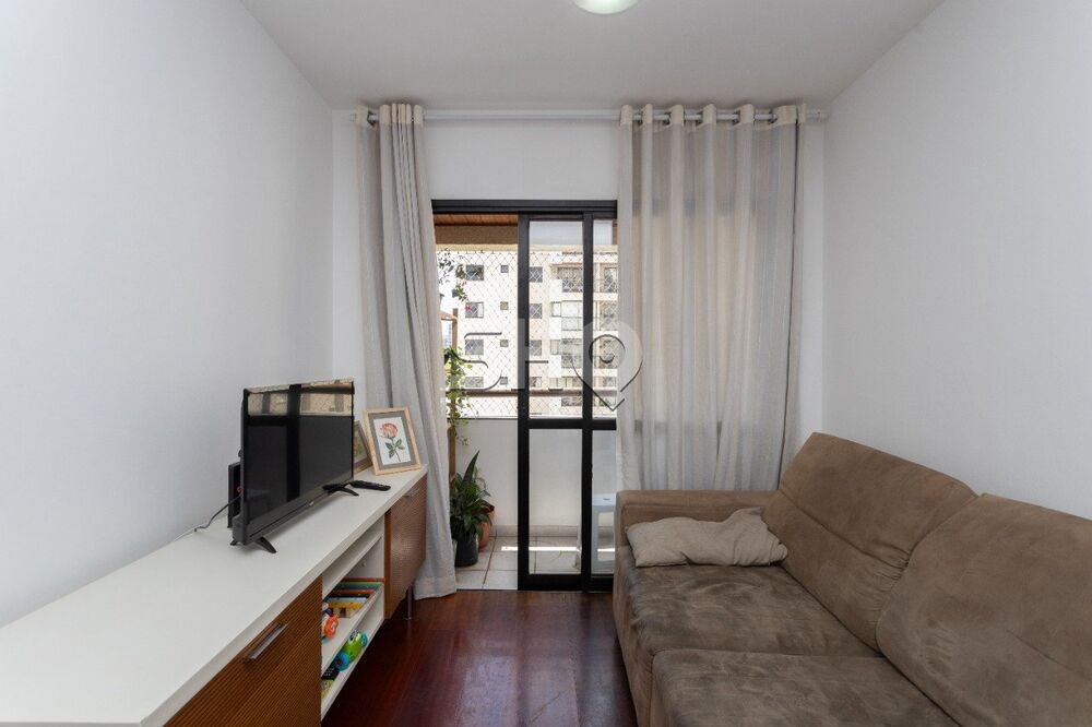 Apartamento à venda com 3 quartos, 72m² - Foto 1