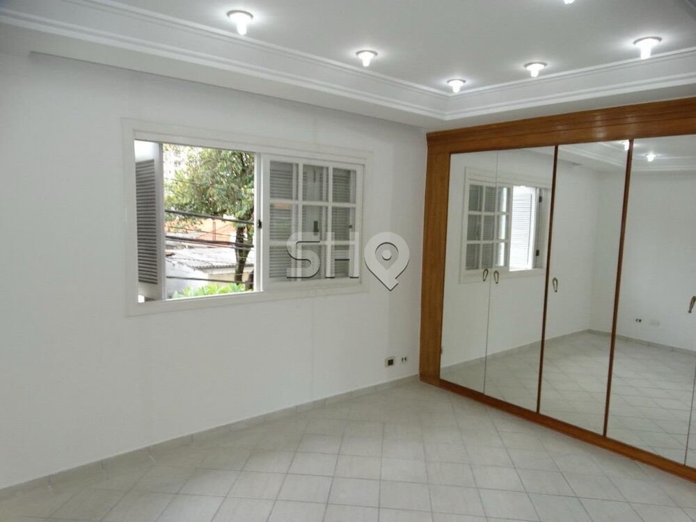 Sobrado para alugar com 3 quartos, 230m² - Foto 4