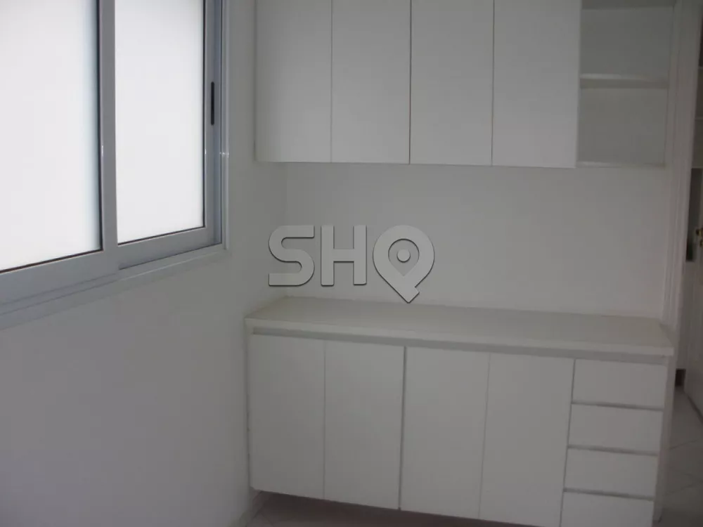 Apartamento para alugar com 4 quartos, 360m² - Foto 6