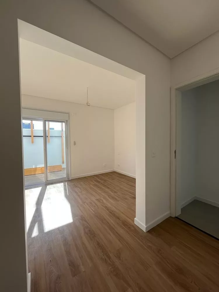 Casa de Condomínio à venda com 3 quartos, 263m² - Foto 2