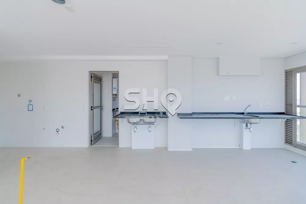 Apartamento à venda com 3 quartos, 146m² - Foto 4