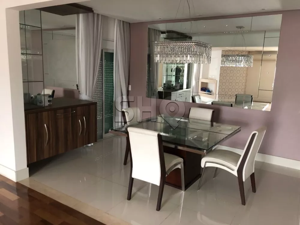 Apartamento à venda com 3 quartos, 200m² - Foto 4