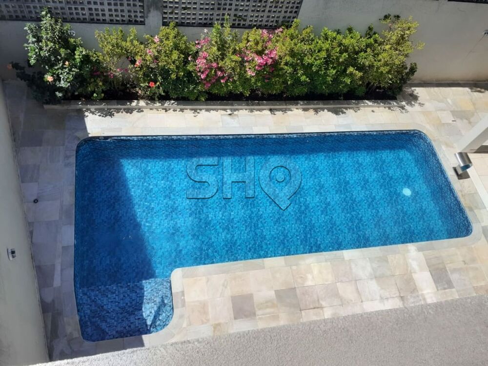 Casa à venda com 6 quartos, 1350m² - Foto 8