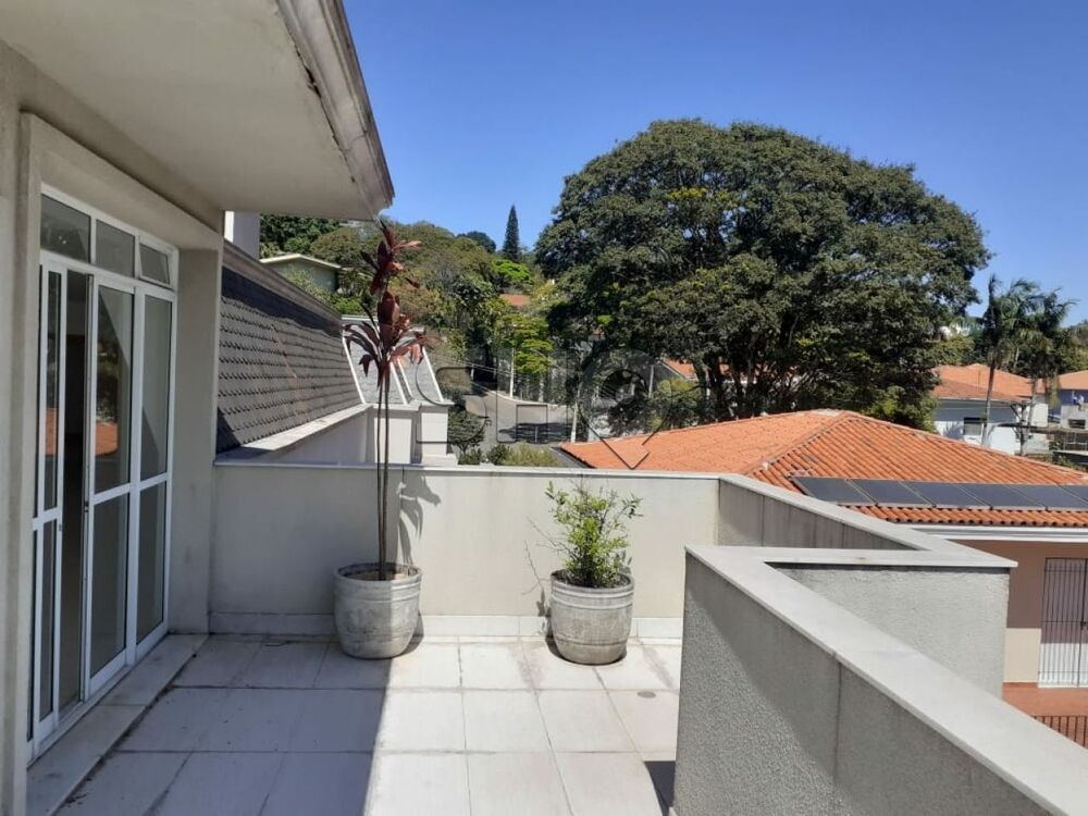 Casa à venda com 6 quartos, 1350m² - Foto 14