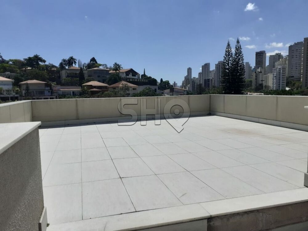 Casa à venda com 6 quartos, 1350m² - Foto 15