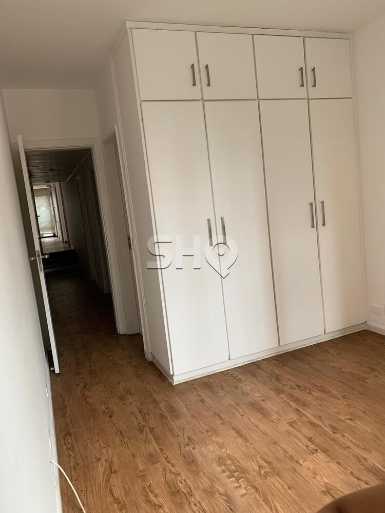 Apartamento para alugar com 4 quartos, 226m² - Foto 15