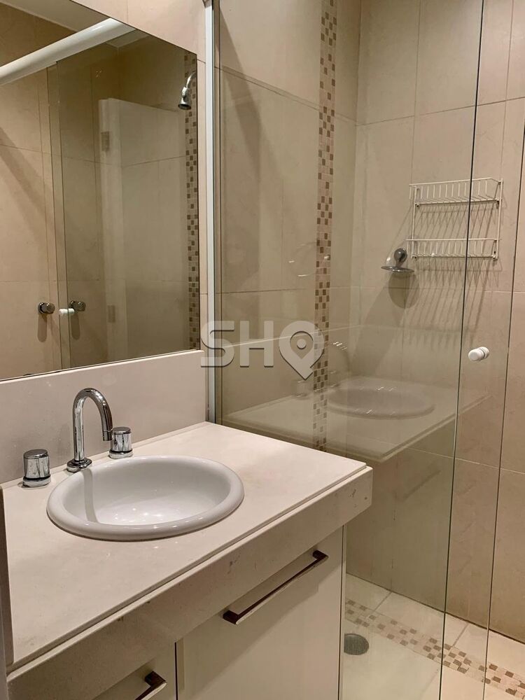 Apartamento para alugar com 4 quartos, 226m² - Foto 7
