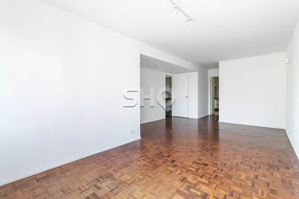 Apartamento à venda com 3 quartos, 116m² - Foto 2