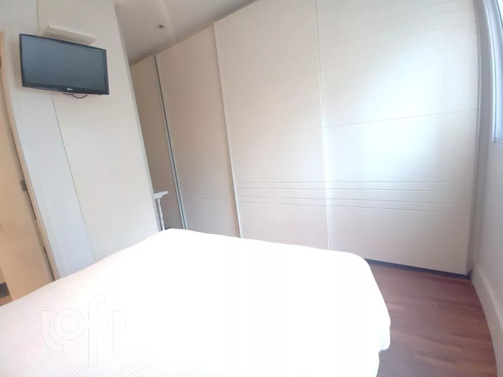 Apartamento à venda com 3 quartos, 115m² - Foto 20