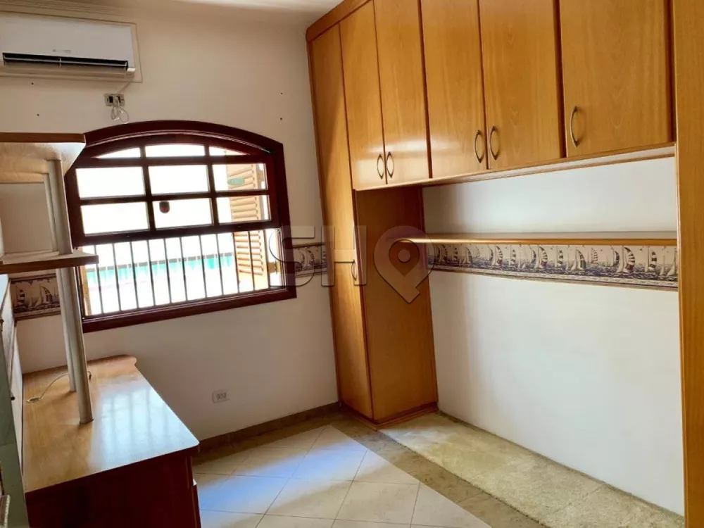 Sobrado à venda com 3 quartos, 300m² - Foto 4