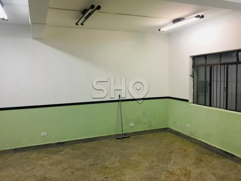 Casa Comercial à venda com 1 quarto, 233m² - Foto 4