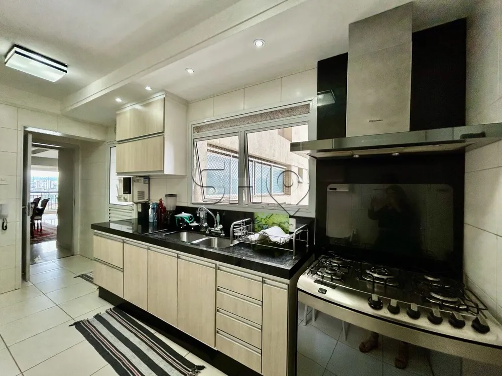 Apartamento, 3 quartos, 168 m² - Foto 2