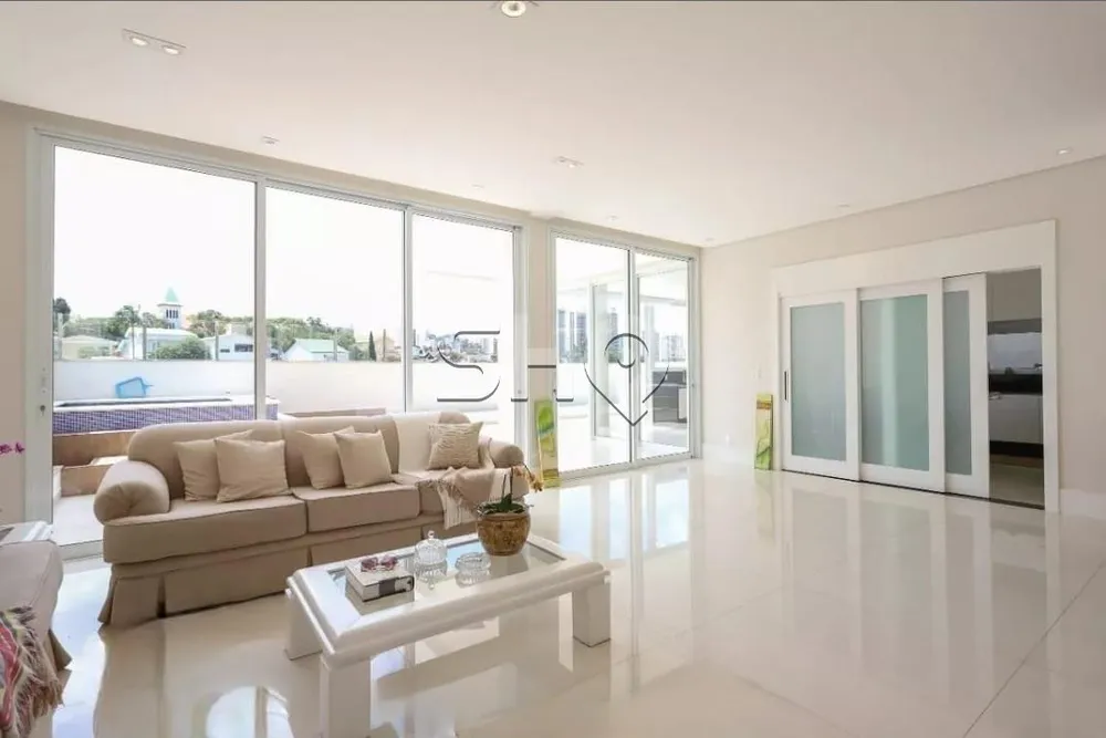 Sobrado, 3 quartos, 424 m² - Foto 1