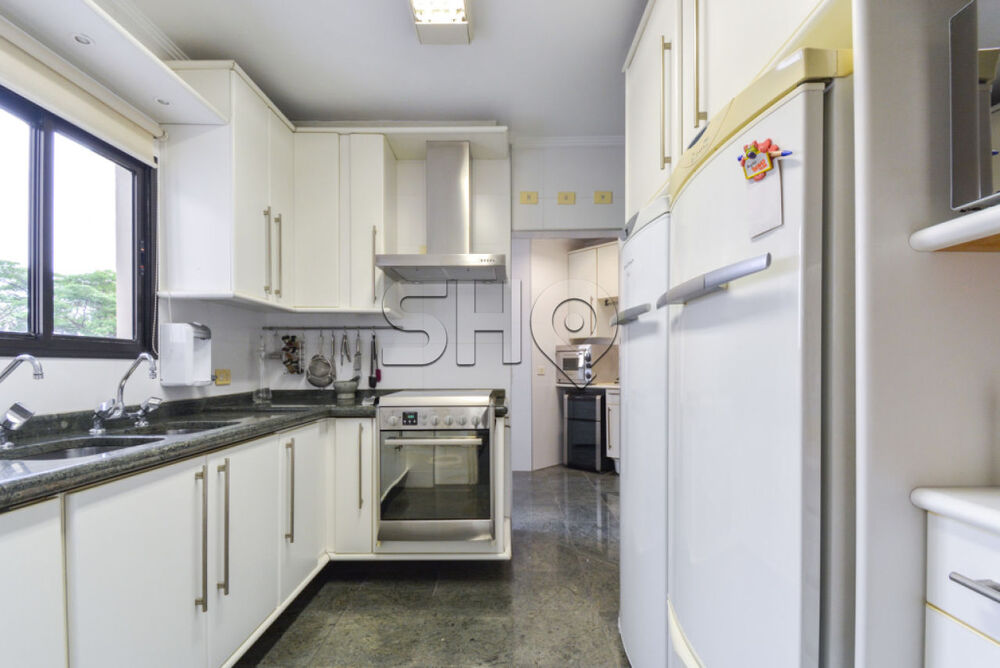 Apartamento, 3 quartos, 208 m² - Foto 2