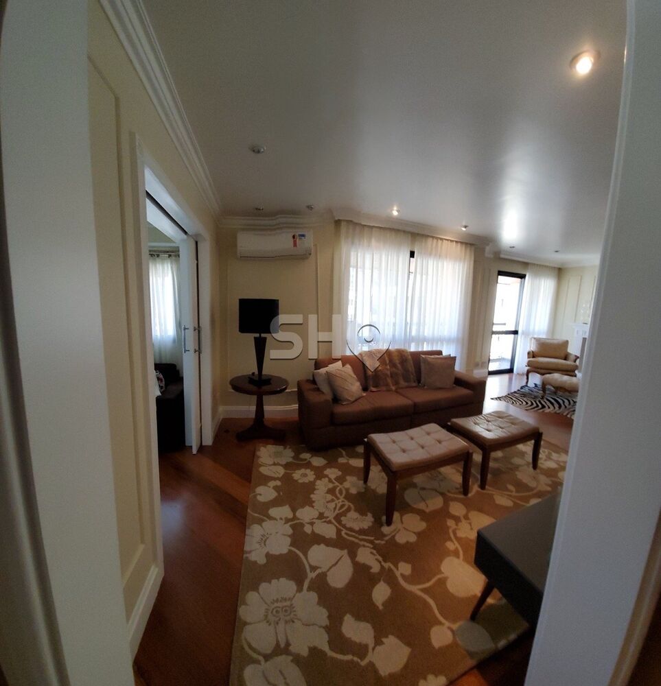 Apartamento, 3 quartos, 156 m² - Foto 1