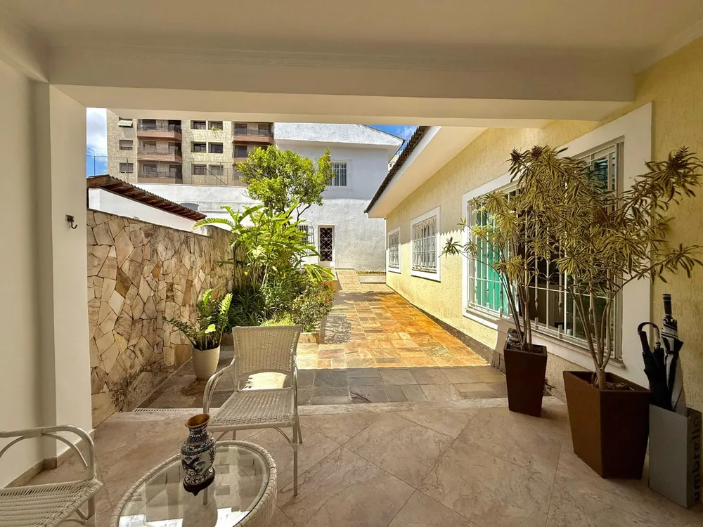 Casa, 3 quartos, 285 m² - Foto 1