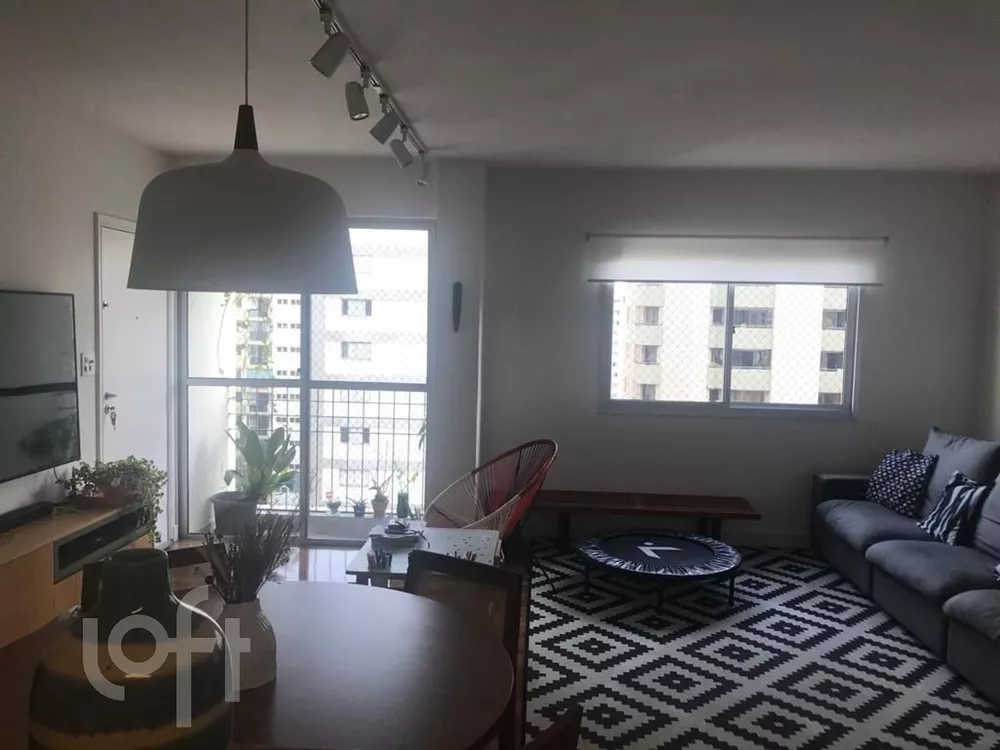 Apartamento à venda com 3 quartos, 115m² - Foto 1