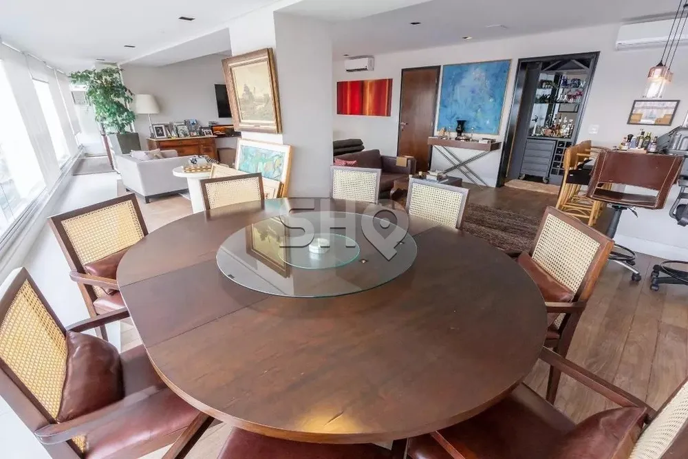 Apartamento, 3 quartos, 170 m² - Foto 2