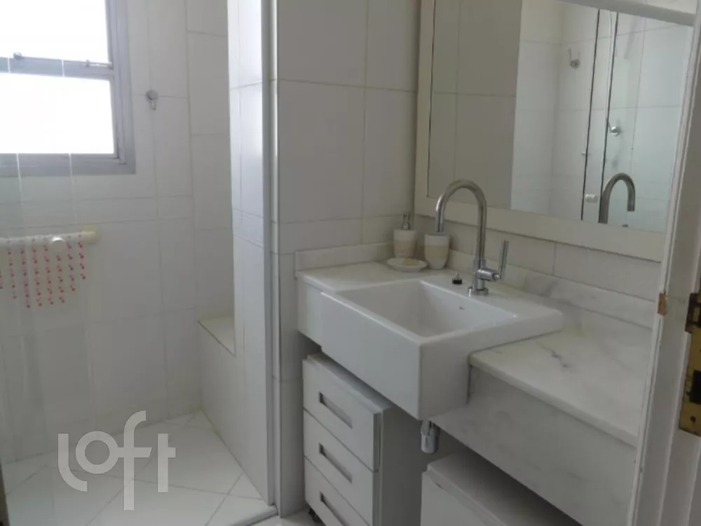 Apartamento à venda com 3 quartos, 182m² - Foto 12