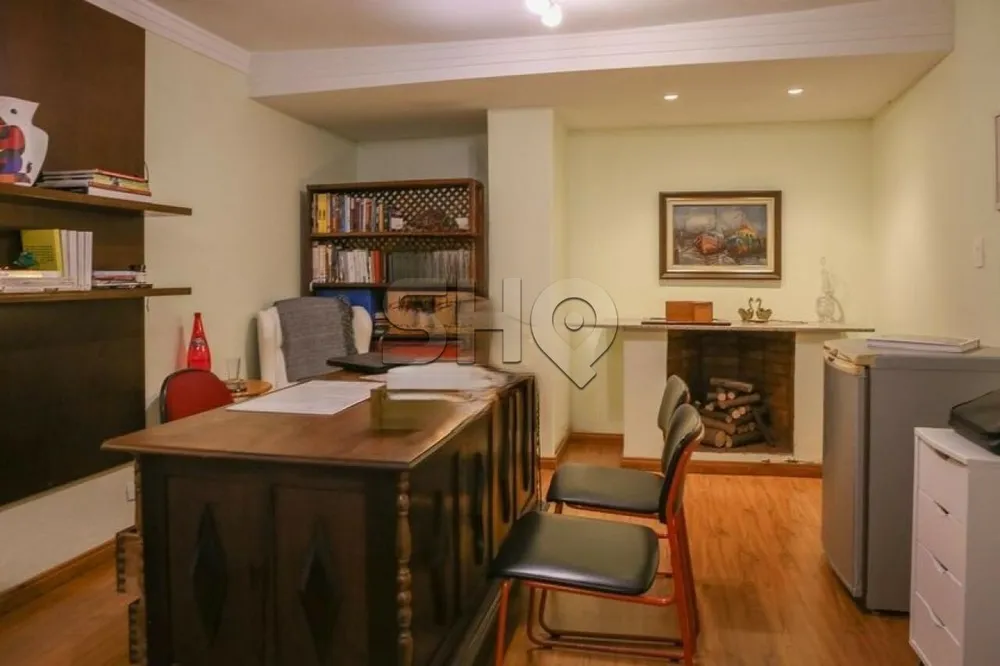 Sobrado, 3 quartos, 212 m² - Foto 1