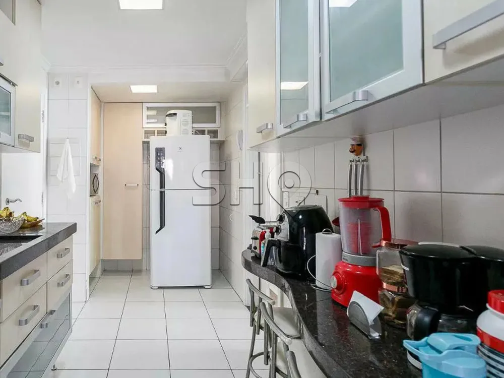 Apartamento, 3 quartos, 228 m² - Foto 1