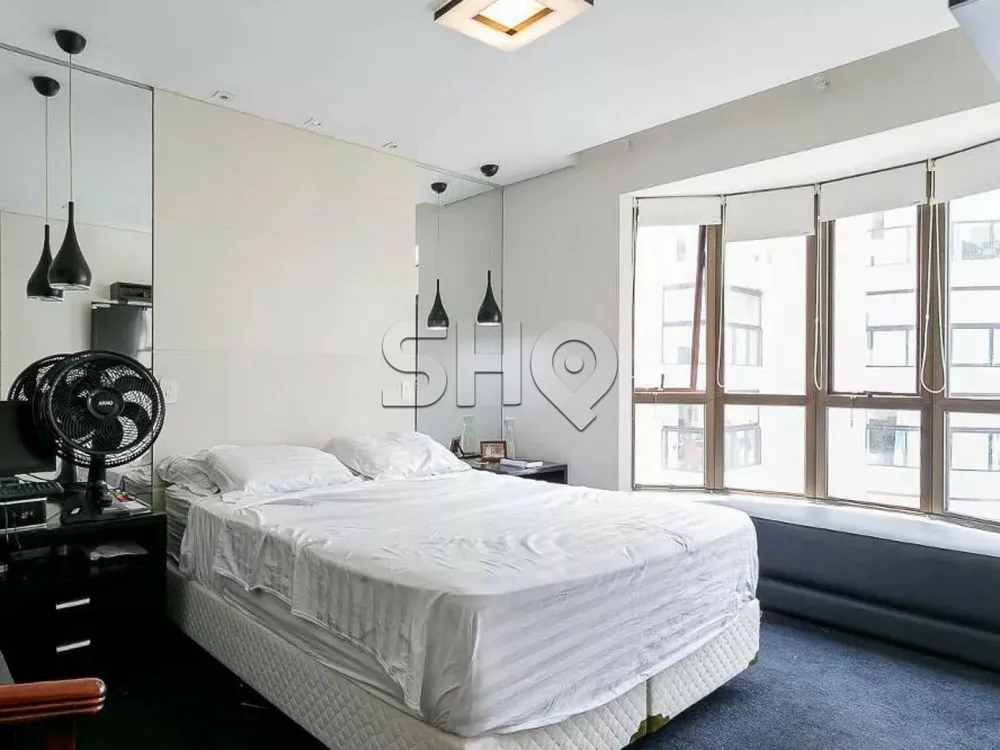Apartamento, 3 quartos, 228 m² - Foto 2
