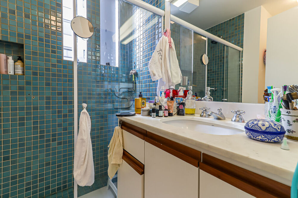 Apartamento à venda com 2 quartos, 160m² - Foto 13