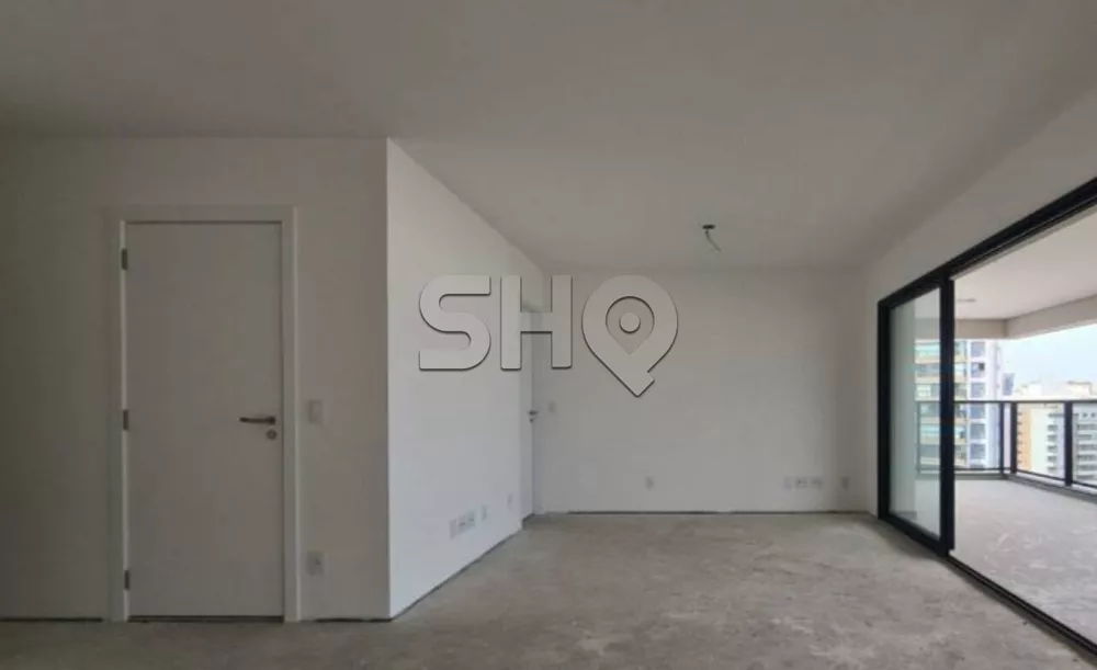 Apartamento à venda com 3 quartos, 151m² - Foto 7