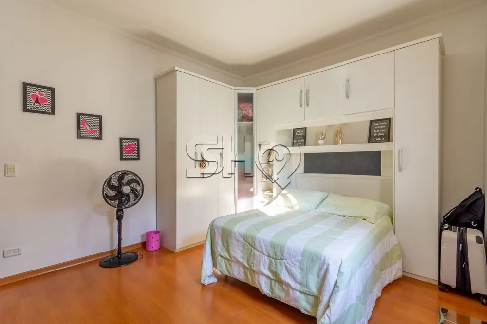 Casa, 3 quartos, 228 m² - Foto 4