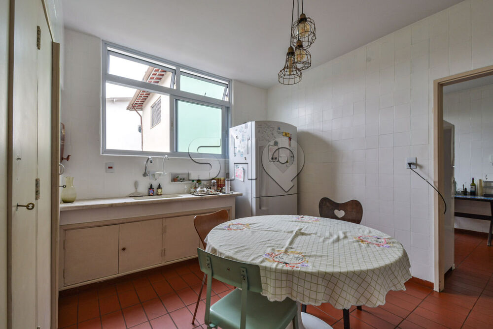 Sobrado à venda com 5 quartos, 453m² - Foto 6