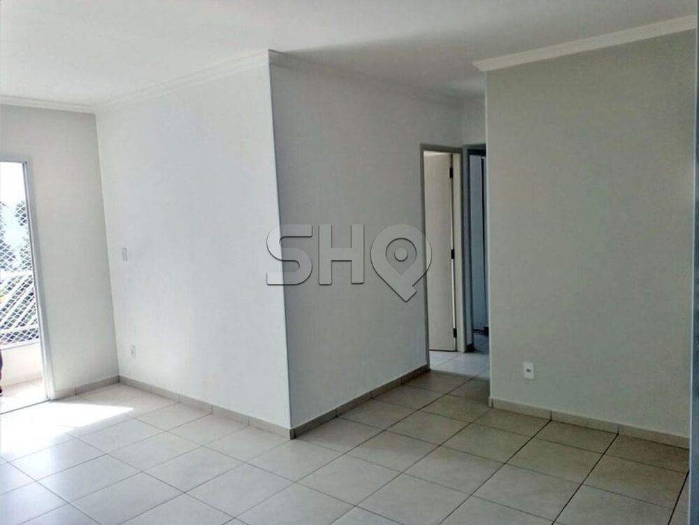 Apartamento à venda com 3 quartos, 68m² - Foto 1