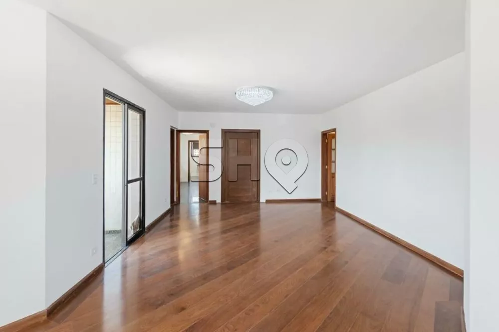 Apartamento à venda com 4 quartos, 210m² - Foto 4