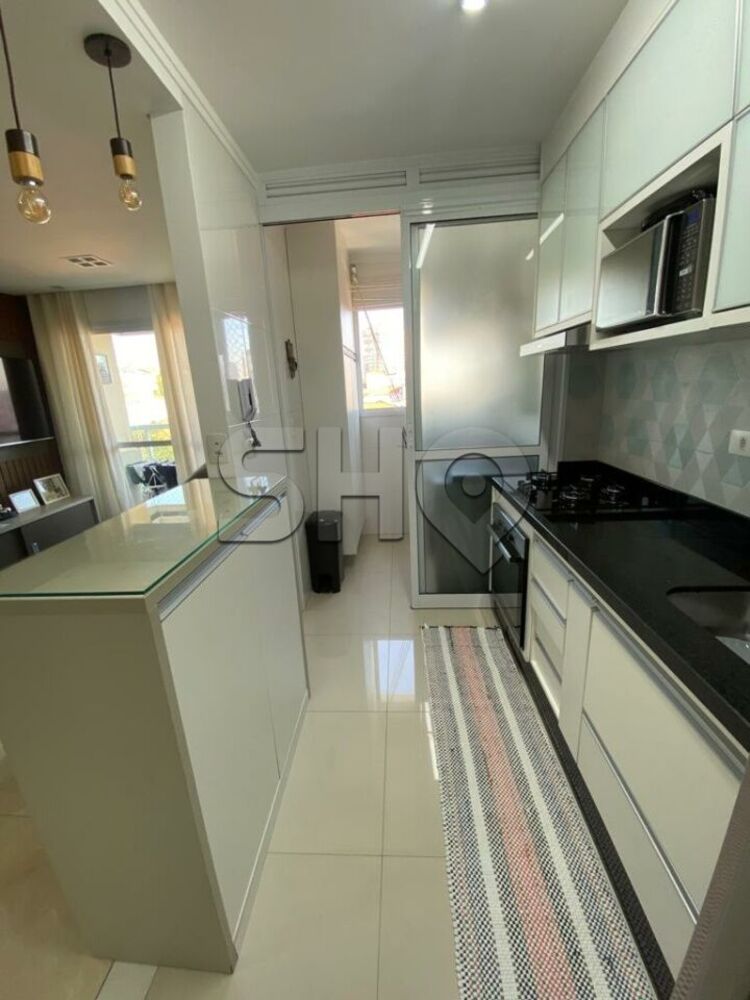 Apartamento à venda com 3 quartos, 67m² - Foto 4