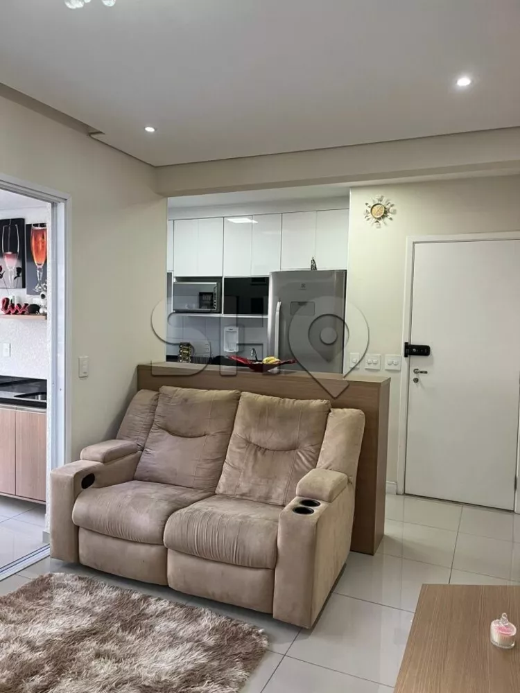 Apartamento à venda com 2 quartos, 72m² - Foto 3