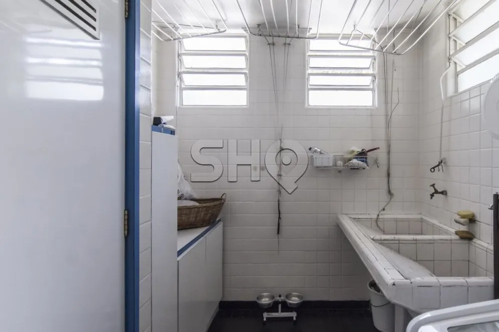 Casa, 4 quartos, 380 m² - Foto 1