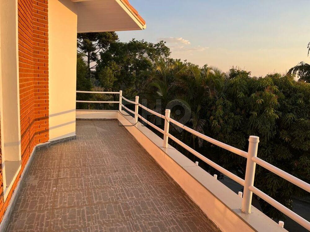 Casa de Condomínio à venda com 5 quartos, 400m² - Foto 2