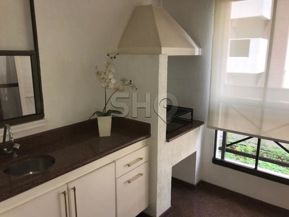 Apartamento à venda com 3 quartos, 160m² - Foto 19