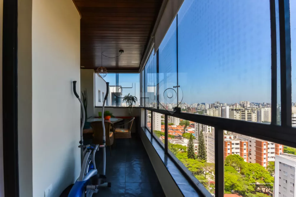 Apartamento Lançamentos com 3 quartos, 250m² - Foto 2