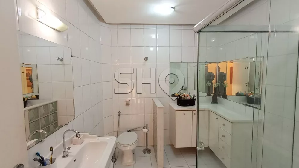 Casa Comercial à venda com 3 quartos, 165m² - Foto 25