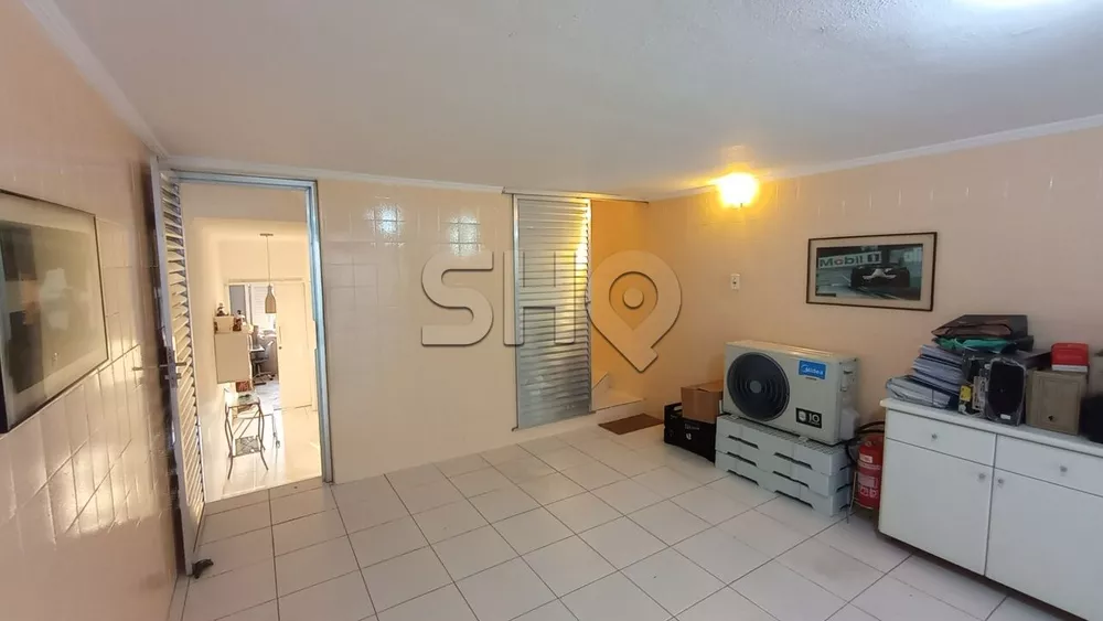 Casa Comercial à venda com 3 quartos, 165m² - Foto 32