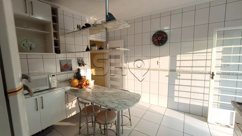 Casa Comercial à venda com 3 quartos, 165m² - Foto 7